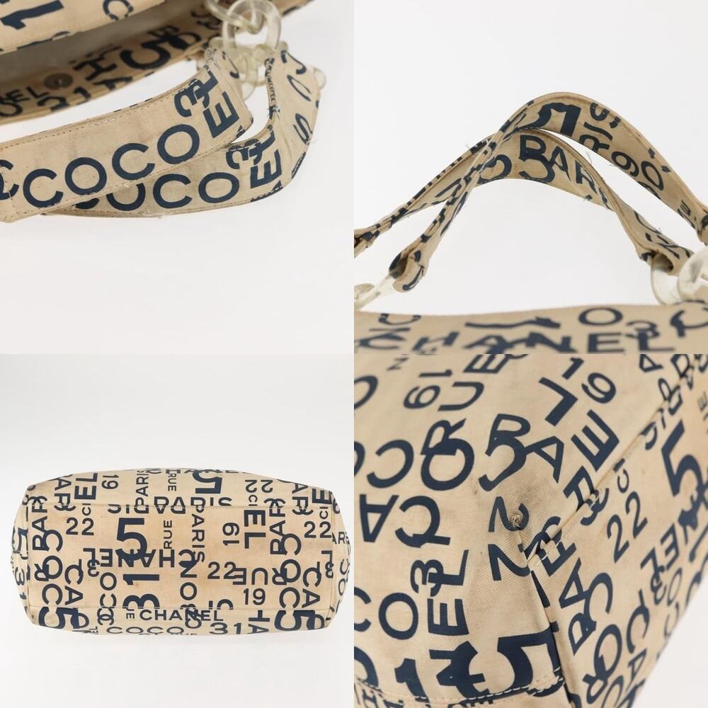 Chanel Boy Bag - Picture 4 of 7